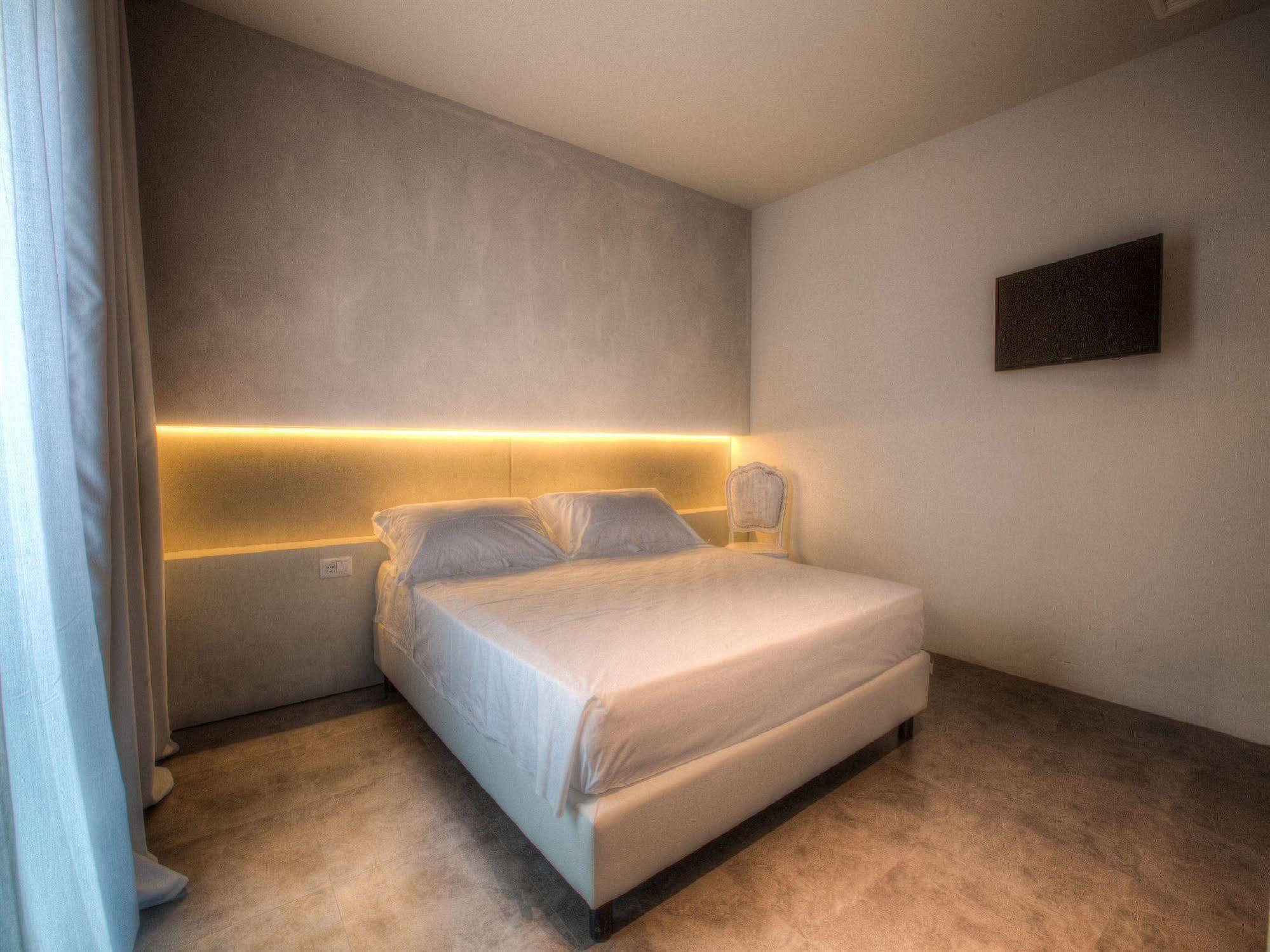 Bell Suite Hotel Bellaria-Igea Marina Exterior foto